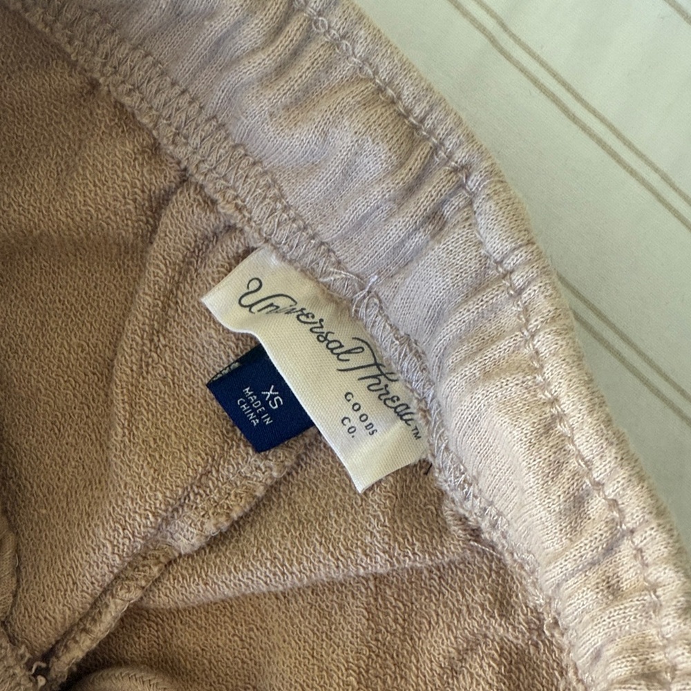 NWOT high-rise wide leg Sweatpants - Picture 5 of 6